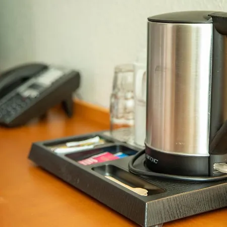 Hogh 3* Χαϊλμπρόν