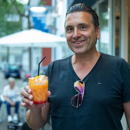 Hogh Ξενοδοχείο