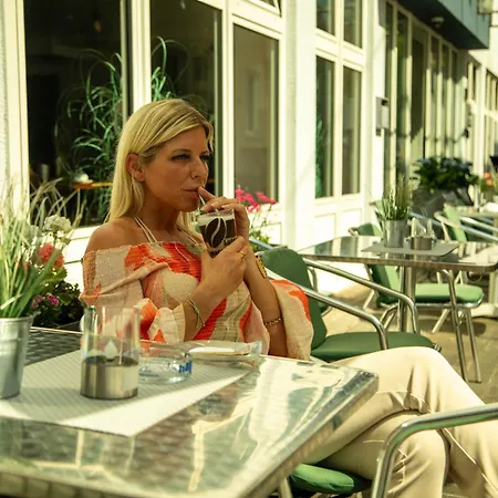 Ξενοδοχείο Hogh Χαϊλμπρόν