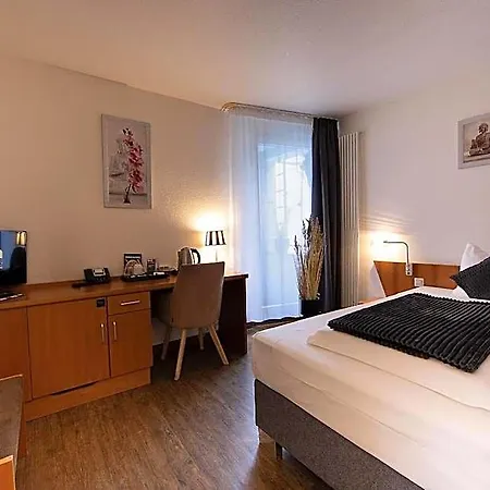 Hogh 3* Heilbronn