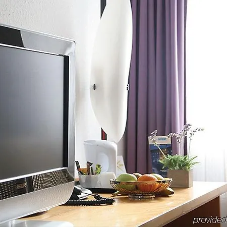 Hogh Ξενοδοχείο